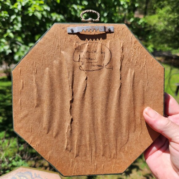 Vintage 3 Hand-Painted Octagonal Wooden Wall Plaques With Floral Designs Signed - Picture 12 of 13